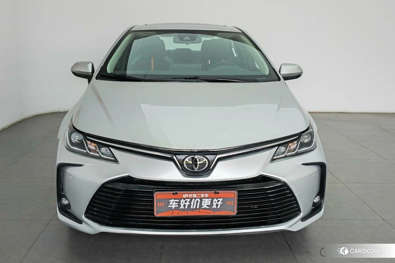 Toyota Corolla id 4467782 из Китая 7