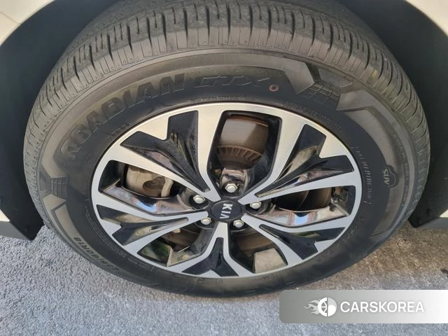 Kia Carnival 4th generation id 4330950 из Кореи 7