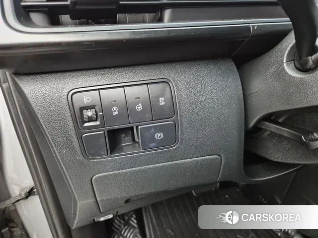 Hyundai Staria id 3389115 из Кореи 7