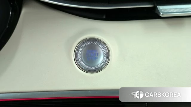 Genesis GV70 id 4250004 из Кореи 7