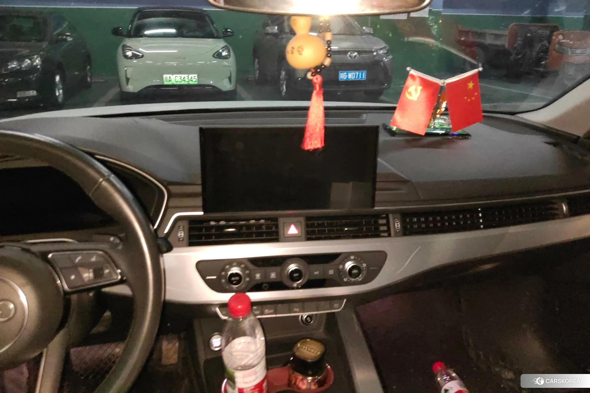 Audi A4L id 4461641 из Китая 7