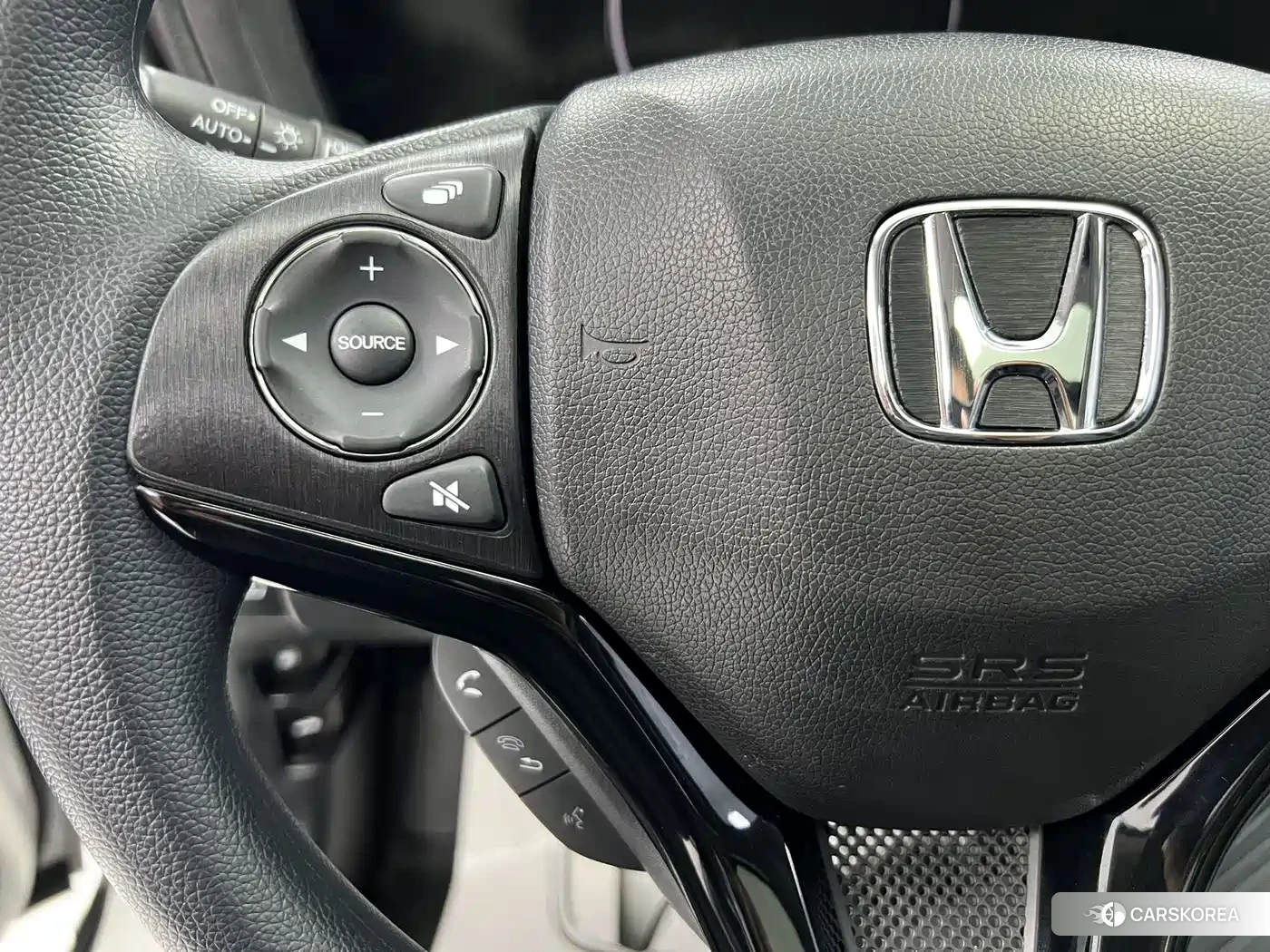 Honda Vezel id 4680483 из Китая 7