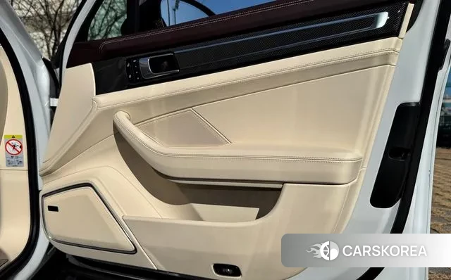 Porsche Panamera (971) id 3620809 из Кореи 7