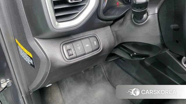 Hyundai Venue id 4562942 из Кореи 7