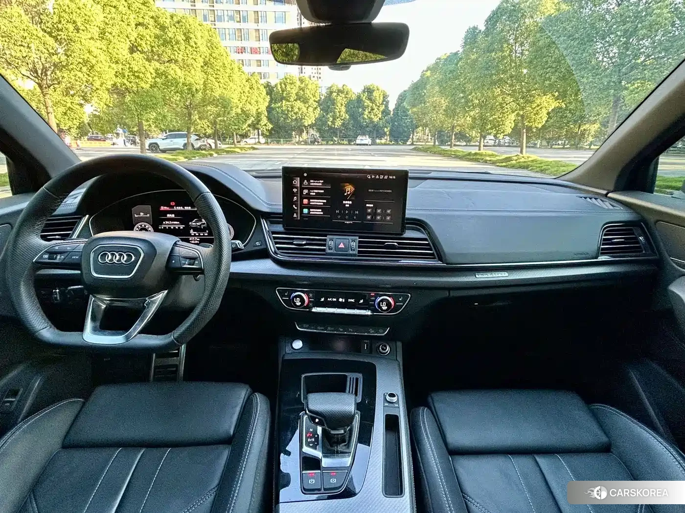 Audi Q5L id 4547625 из Китая 7