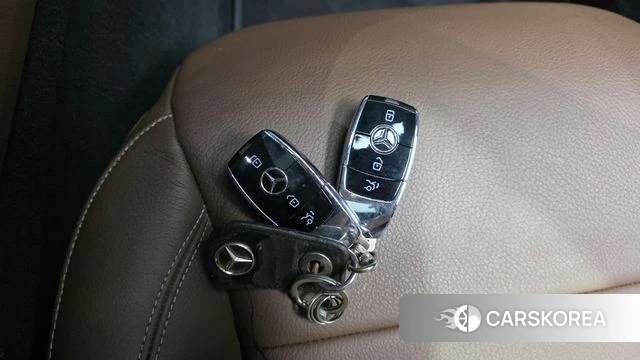 Mercedes-Benz E-Class W213 id 4894399 из Кореи 7