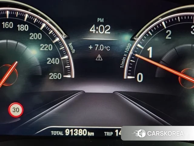 BMW 5 Series (G30) id 3444996 из Кореи 7