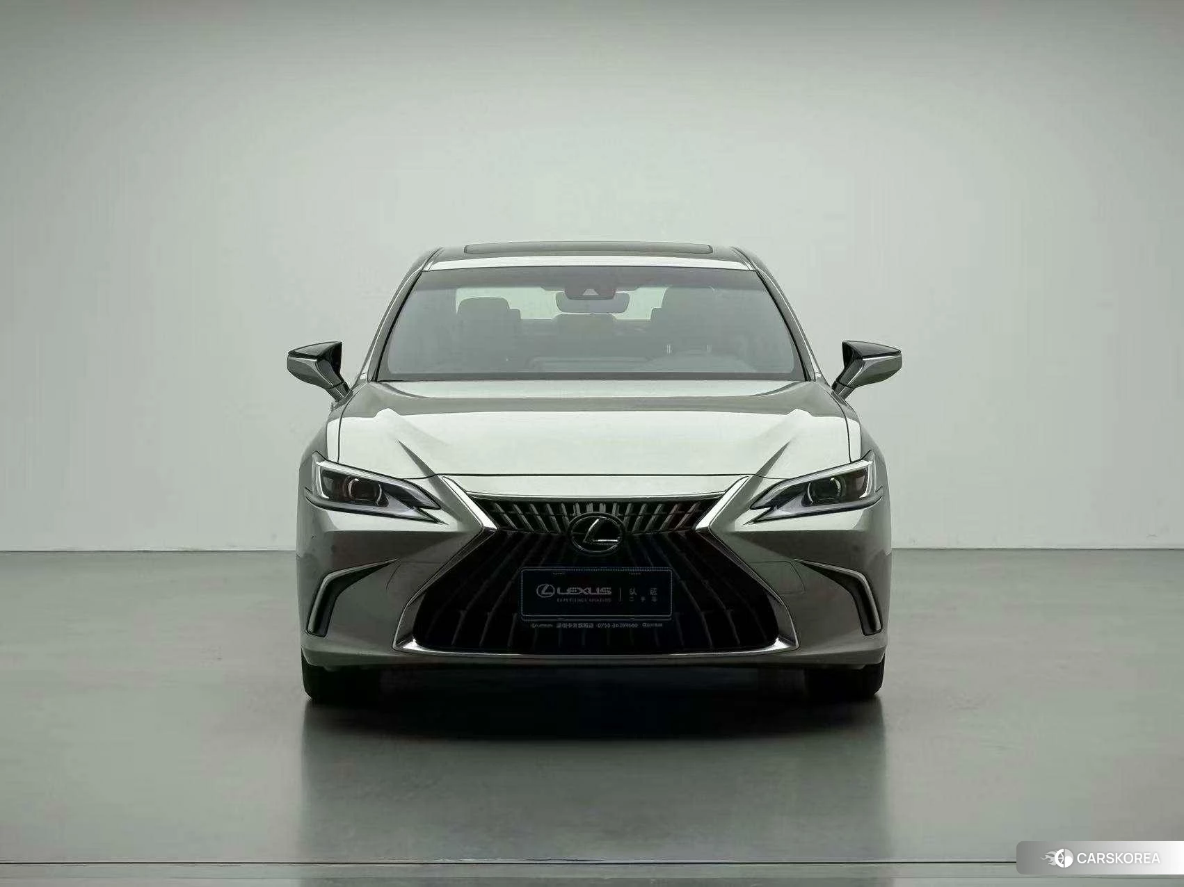 Lexus ES id 4513858 из Китая 7