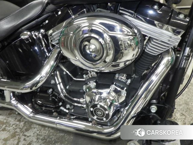 Harley-Davidson Softail Blackline FXS1580 id 4252911 из Японии 7