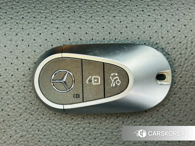 Mercedes-Benz Class C id 4290537 из Китая 7