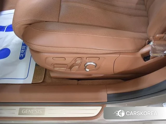 Genesis G90 id 3712857 из Кореи 7