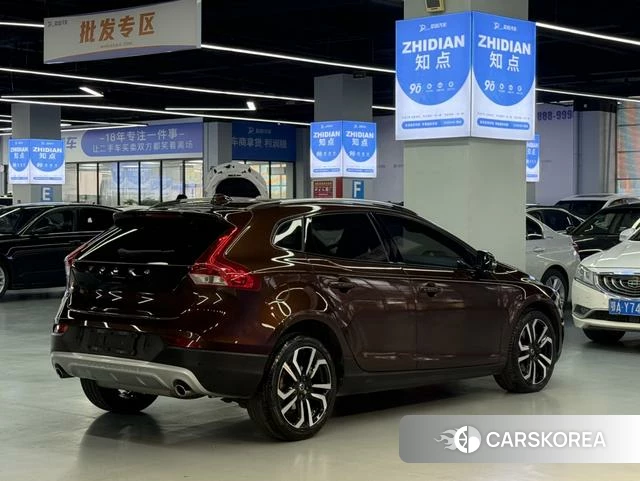 Volvo V40 id 4239002 из Китая 7