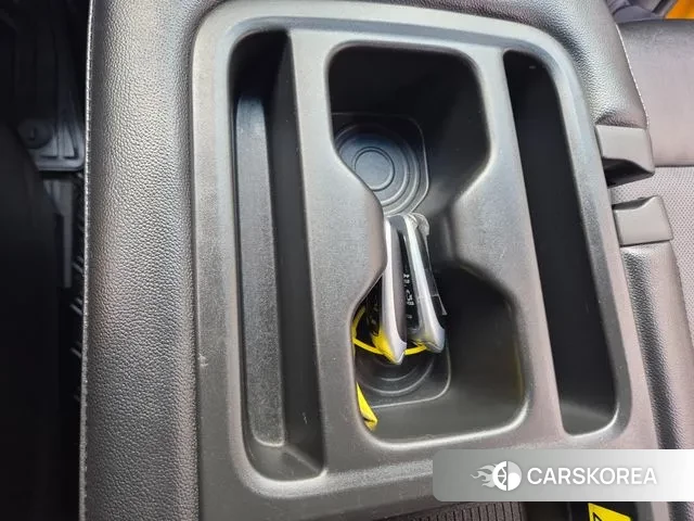 Hyundai Staria id 3410841 из Кореи 7