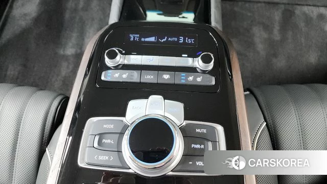 Genesis G90 id 4632295 из Кореи 7