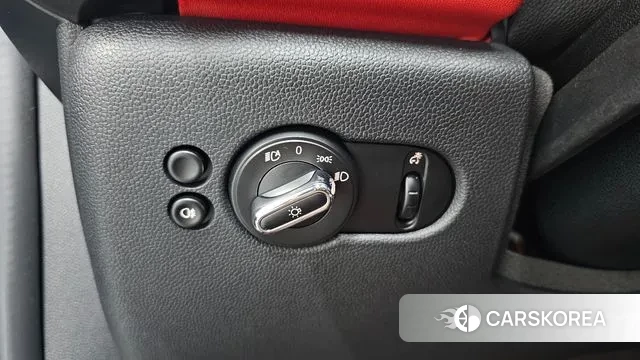 Mini Cooper S id 3065966 из Кореи 7