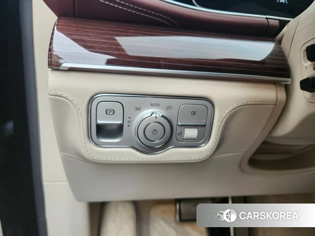Mercedes-Benz GLS - Class X167 id 4179362 из Кореи 7