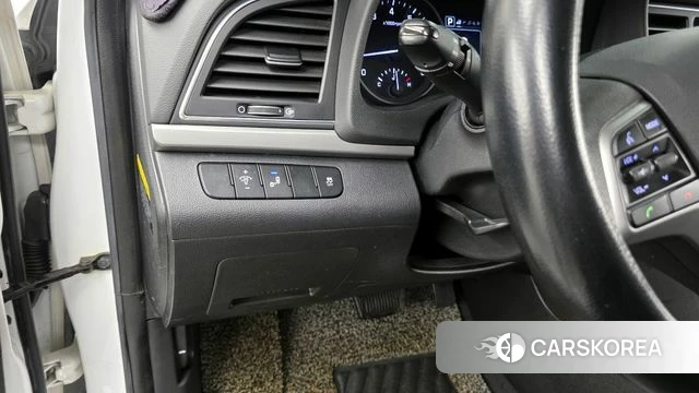 Hyundai Avante AD id 4311017 из Кореи 7