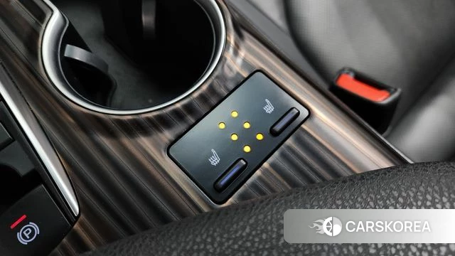 Toyota Camry (XV70) id 3917553 из Кореи 7