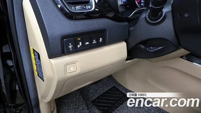 Kia The New Carnival id 2951864 из Кореи 7