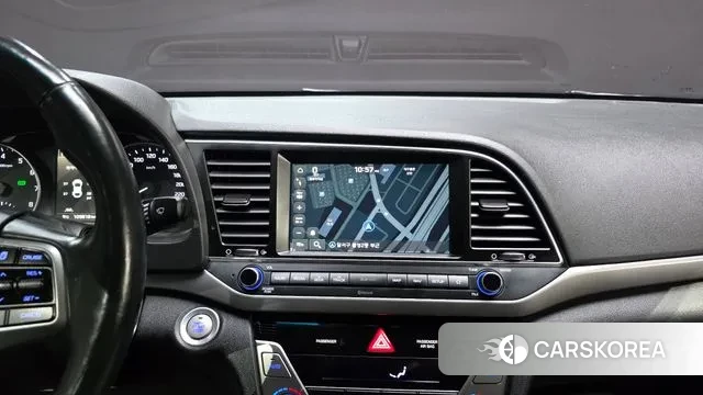 Hyundai Avante AD id 3455299 из Кореи 7