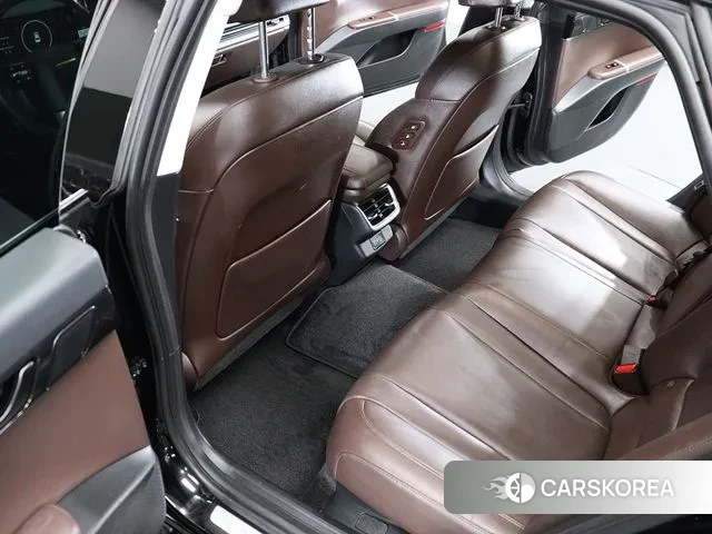 Hyundai Grandeur (GN7) id 3053148 из Кореи 7