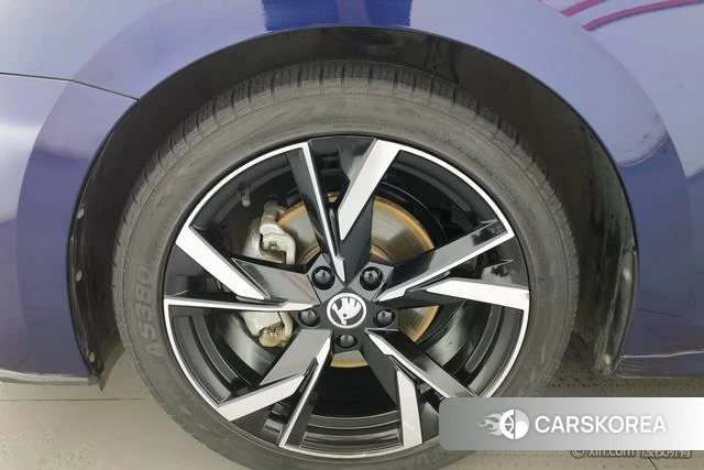 Skoda Octavia id 4210534 из Китая 7