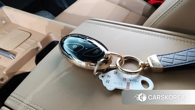 Hyundai Santa Fe (MX5) id 4584778 из Кореи 7