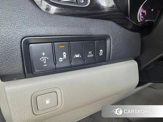Kia The New Carnival id 4546954 из Кореи 7