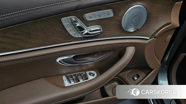 Mercedes-Benz E-Class W213 id 4477340 из Кореи 7