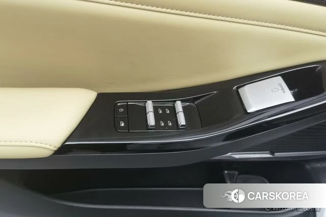 Geely Galaxy Galaxy L6 id 4254291 из Китая 7