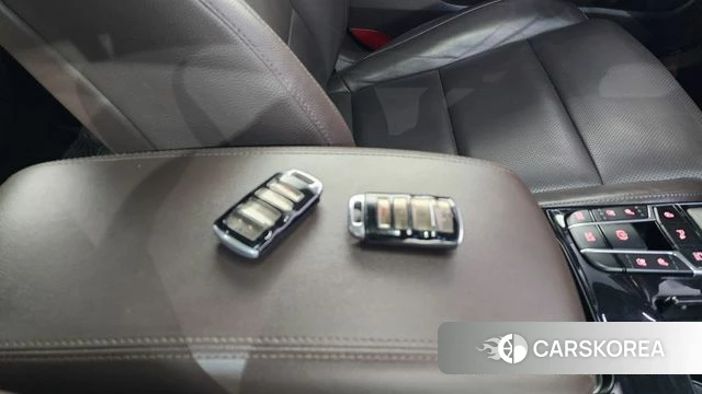 Kia Come New K7 id 4435691 из Кореи 7