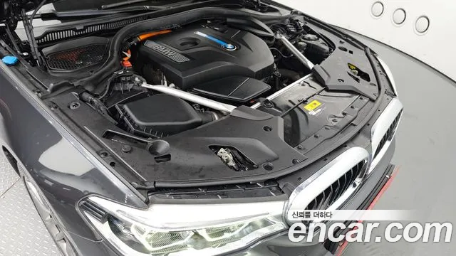 BMW 5 Series (G30) id 2790697 из Кореи 7