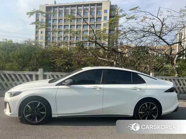 GAC Trumpchi Shadow Leopard id 3857230 из Китая 7