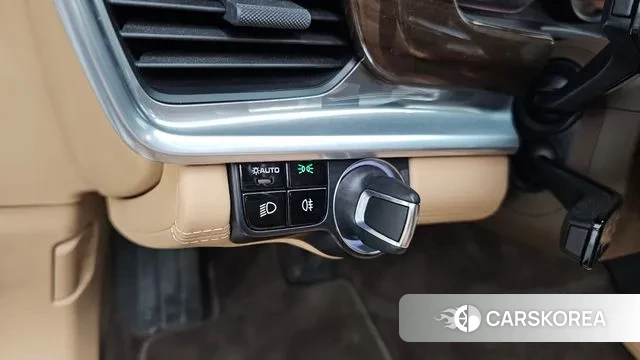 Porsche Panamera (971) id 3766501 из Кореи 7