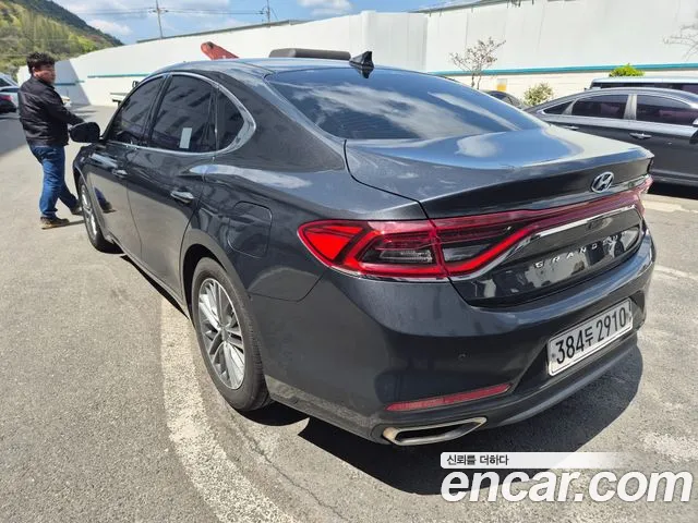 Hyundai Grandeur IG id 2640426 из Кореи 7