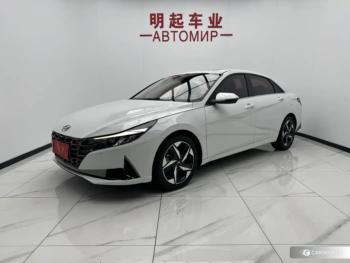 Hyundai Elantra id 4539425 из Китая 7