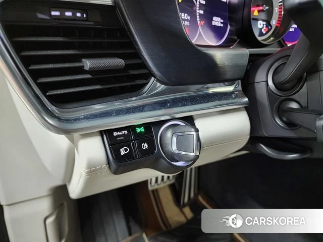 Porsche Panamera (971) id 3965078 из Кореи 7