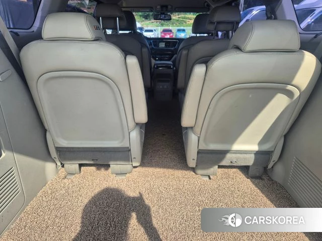 Kia All New Carnival id 4684565 из Кореи 7