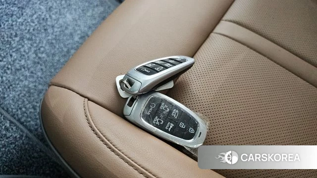 Hyundai Staria id 4863790 из Кореи 7