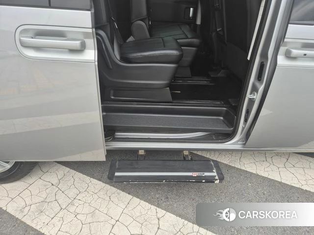 Hyundai Staria id 4453248 из Кореи 7