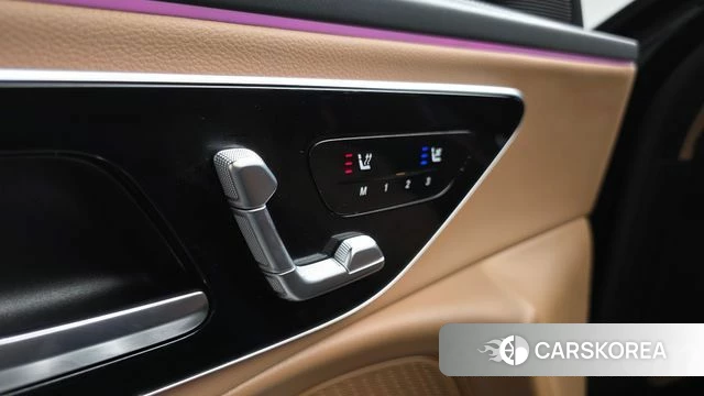 Mercedes-Benz E-Class W214 id 4584468 из Кореи 7