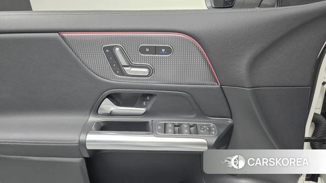 Mercedes-Benz EQA H243 id 4469884 из Кореи 7