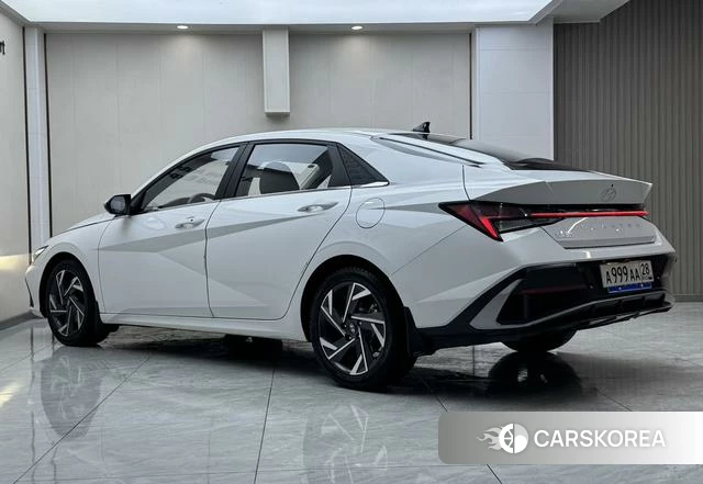 Hyundai Elantra id 4297762 из Китая 7