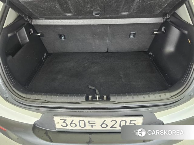 Kia Stonic id 4615082 из Кореи 7