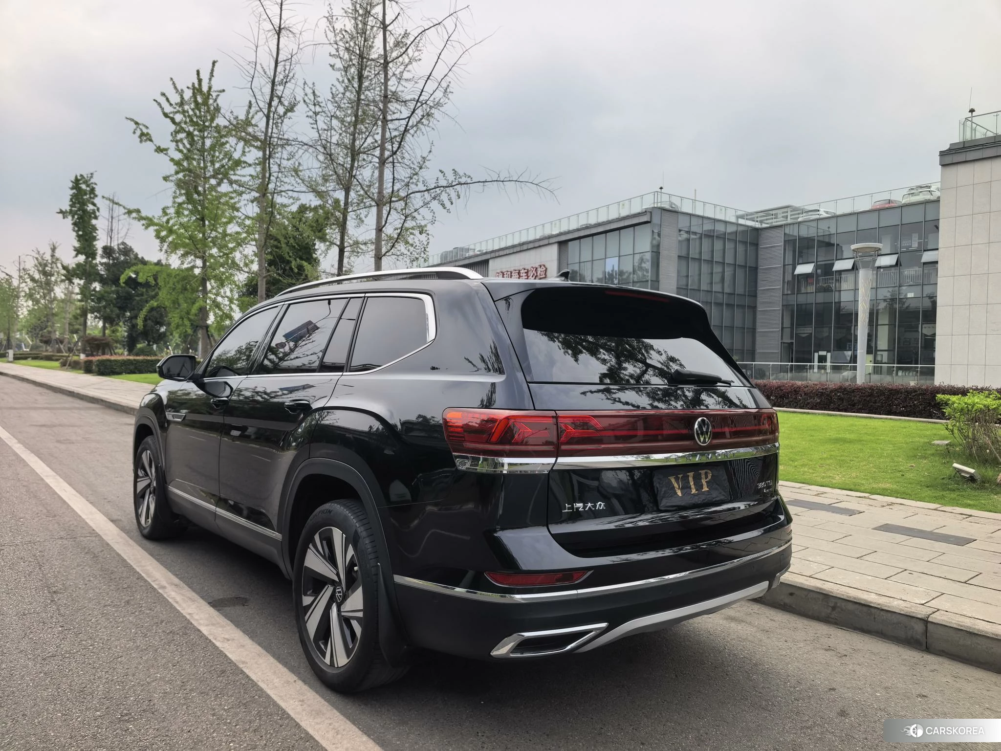 Volkswagen Tourang id 4452631 из Китая 7