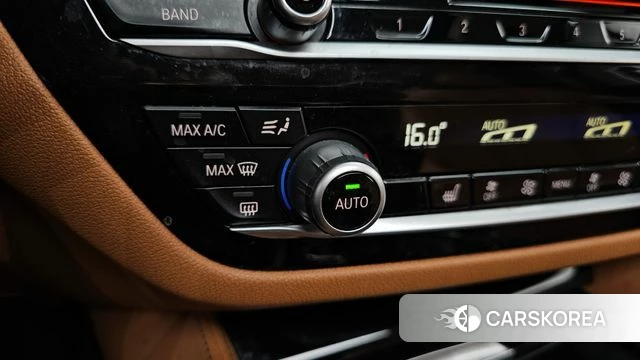 BMW 5 Series (G30) id 4684395 из Кореи 7
