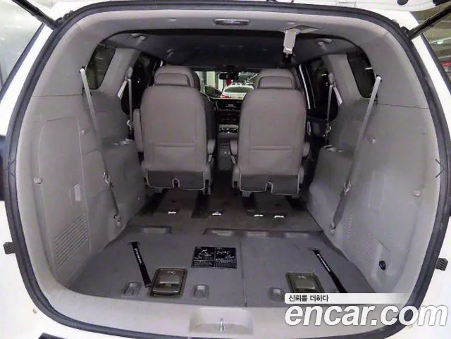 Kia The New Carnival id 2709962 из Кореи 7