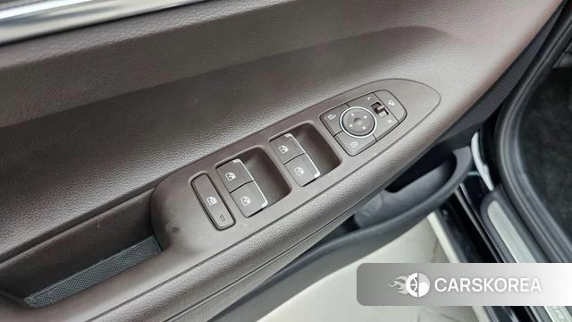 Hyundai The New Grandeur IG Hybrid id 4428619 из Кореи 7