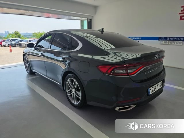 Hyundai Grandeur IG id 4378098 из Кореи 7