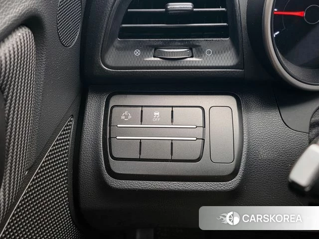 Ssangyong Tivoli Air id 4717943 из Кореи 7